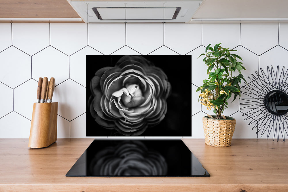 Spritzschutz Schwarze Blume