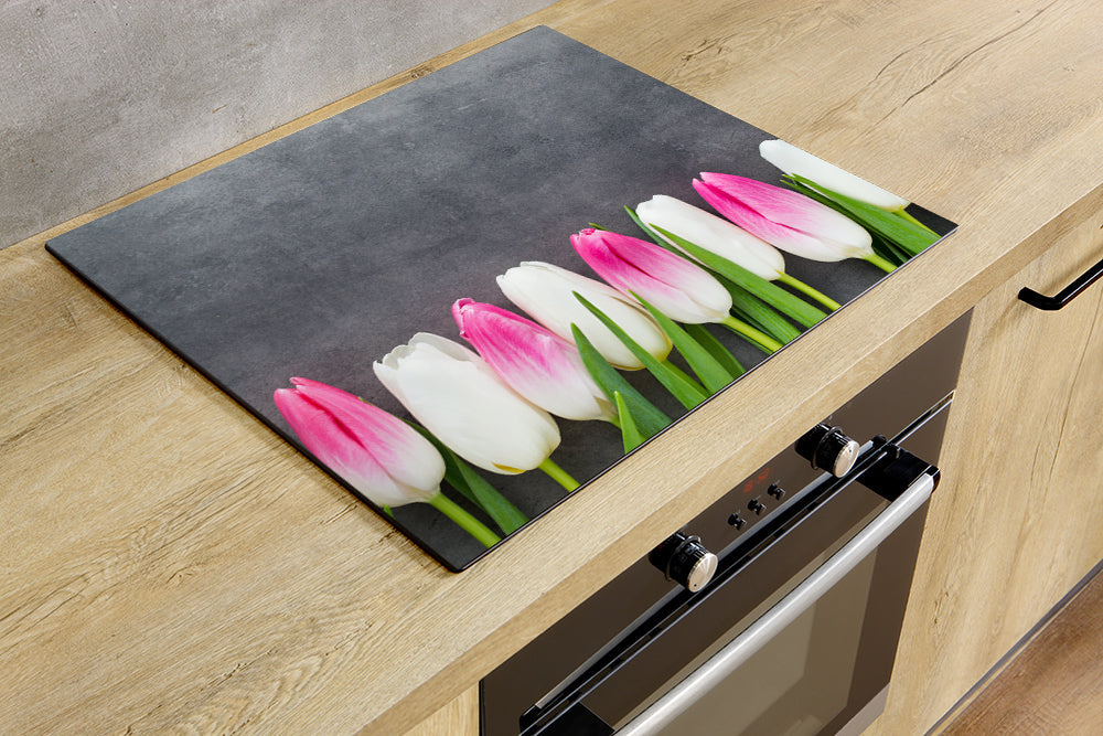 Herdabdeckplatte - Weiße und rosa Tulpen